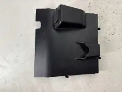 Ford Explorer VI etutupakansytytin OEM LB5BS044B91A