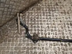 Mercedes-Benz C W204 Etutukivarsi OEM 2043230765