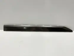 Moldura Cromada Kia EV3 OEM 87726-EV100 - Usado