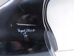 OEM 1686220980 Guardabarros Trasero Derecho Peugeot 208 II