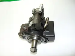 Brandstofpomp 03L130755AL Siemens Audi Seat Skoda VW 1.6 TDI