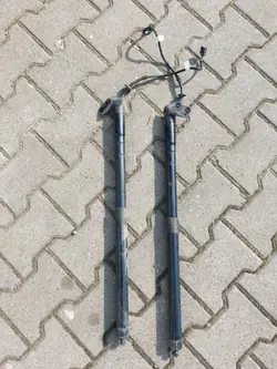 Jeu de vérin de hayon OEM 7P5827851B Porsche Cayenne