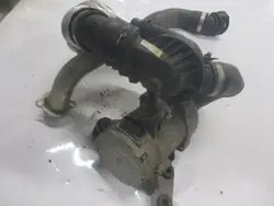 Pompe à eau électrique boîtier de thermostat BMW E92 2.0B 7561229