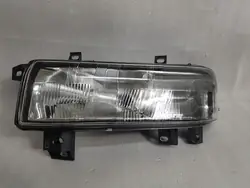 Farol dianteiro esquerdo Renault Trafic II Depo 7701044518