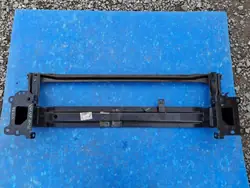 Volkswagen OE Trave Paraurti Anteriore 1S0 807 109 D