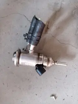 Injecteur AdBlue Peugeot OEM 9842811780 - Occasion OE