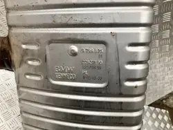 BMW Ljuddämpare OEM 9799875 för 1-serien F40 M135i