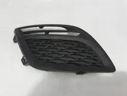 Volvo XC60 Right Fog Lamp Grille 31290658 OE