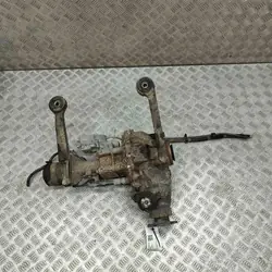 Redutor dianteiro Toyota Hilux VIII 411100KA80 2.4L