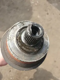 Demi-arbre gauche avant OEM pour VW Passat B5 1.9 TDI