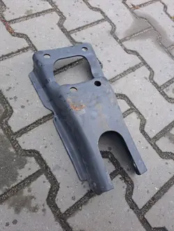 Vorderer Stoßdämpferhalter OEM 21507833 für LKW