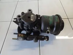 Toyota Corolla E10 1.4B 1992 Servopump OEM H8L26145