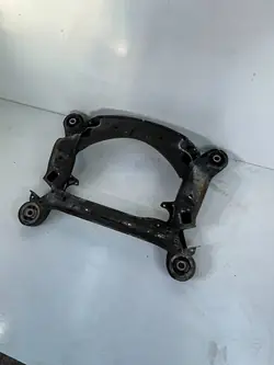Vorderes Hilfsrahmen OEM YQP1864 für Audi A6 C6