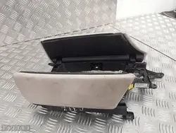 BMW 5-serie F10 mittkonsol armstöd OEM 921689306