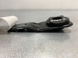 Jaguar F-Pace radiatorbevestiging OEM FBZ19055