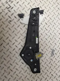Fensterheber OEM 82402-2V000 rechts vorne Hyundai
