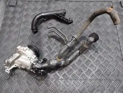 Tuyaux Pompe à Eau OEM A6542010010 Mercedes