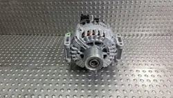 Alternaattori Mercedes 200A 14V