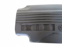 Couvercle Moteur Toyota OEM 126110Y040 pour Auris 1.3L