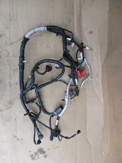 Motorraumabdeckung OEM HG9T-14A280-NAE für Ford