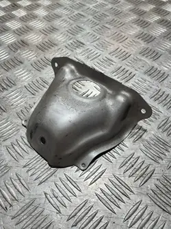 DG21911 OEM Escudo térmico catalizador Honda ZR-V