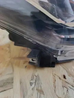 Farol direito OEM BCVFDRE para Toyota C-HR 2019-2022