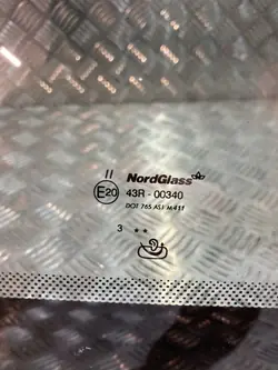 PK21418 OEM Framruta för Citroen C4 Grand Picasso
