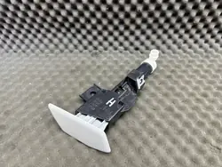 DYSZA SPRYSKIWACZ LAMPY REFLEKTORA SUBARU TOYOTA OE