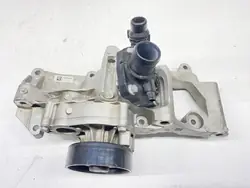 Pompe à eau avec thermostat OEM 8601366 pour BMW