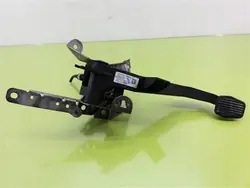 Kaasupoljinpotentiometri OEM 4N517B633EK Volvo V50:lle