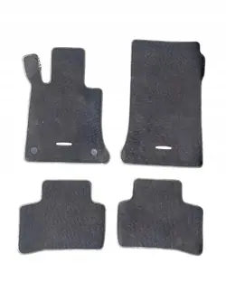 Velours-Fußmatten OEM A2046801048 Mercedes GLK