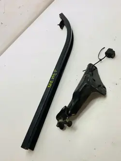 Rodillo guía derecho inferior OEM Berlingo Partner III