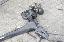 Opel Mokka B Bakaxelbalk Fjädring OEM 257428