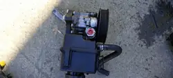 Mercedes servostyrpump OEM 906 11-18 2.2 CDI Biturbo