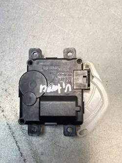 Suzuki Vitara ventilationsklaff OEM FBZ17865