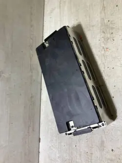 Célula bateria Ford Kuga III 2023 OEM LX6810C767AD