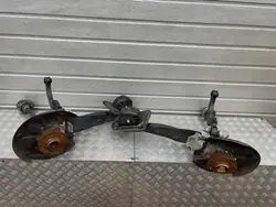 Audi Q3 83A taka-akselinivel vasen/oikea OEM IG AUTO