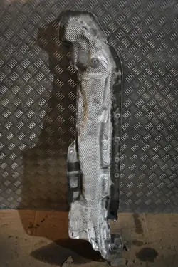 OEM 7424925 55 Linker Hitzeschild für BMW G05 G06 G07