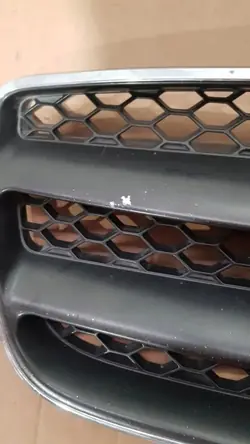 Etupään tuuletusritilä OEM E865612B000 Hyundai Santa Fe