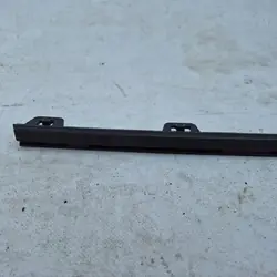 MERCEDES GLA A156 Framskärmslist vänster A1568850725