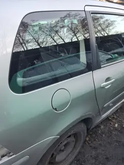 Ventana lateral trasera derecha OEM 254333356 Peugeot 307