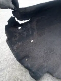 Oikea etupyörän kaari Audi A5:lle