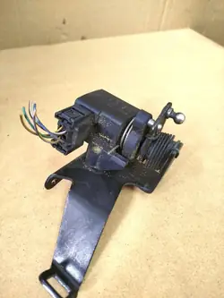 Potenciómetro del acelerador OEM 100 Mercedes 220 C