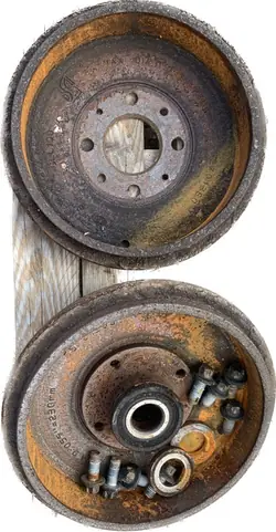 Remtrommelset voor Fiat Punto Grande 55701380