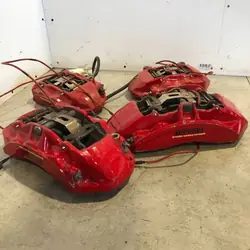 Conjunto de discos y pinzas de freno Ferrari California F149