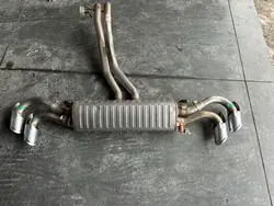 Lamborghini Urus Avgasljuddämpare OEM 4ML 253 692 D