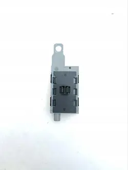 Amplificateur antenne OEM 248571 pour Maserati GranTurismo