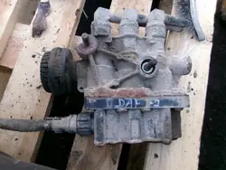 Turvatyynyventtiili OEM 1343255,4728800300 DAF XF 105:lle