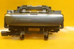 Vasen Takaluukun Kahva Audi A8 D3 8H0959985B