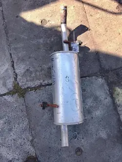 Takapään vaimennin Citroen C3 1.4B OEM 12525710